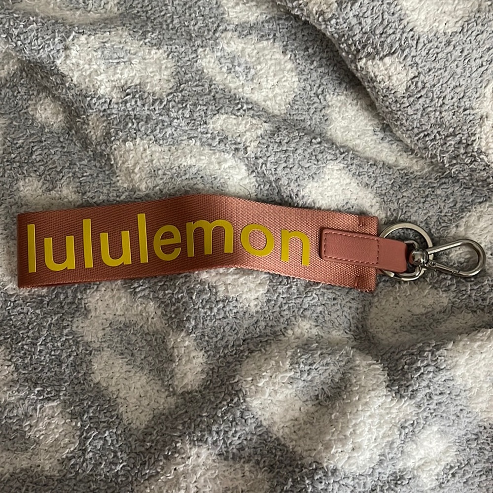 Lululemon athletics, never lost keychain